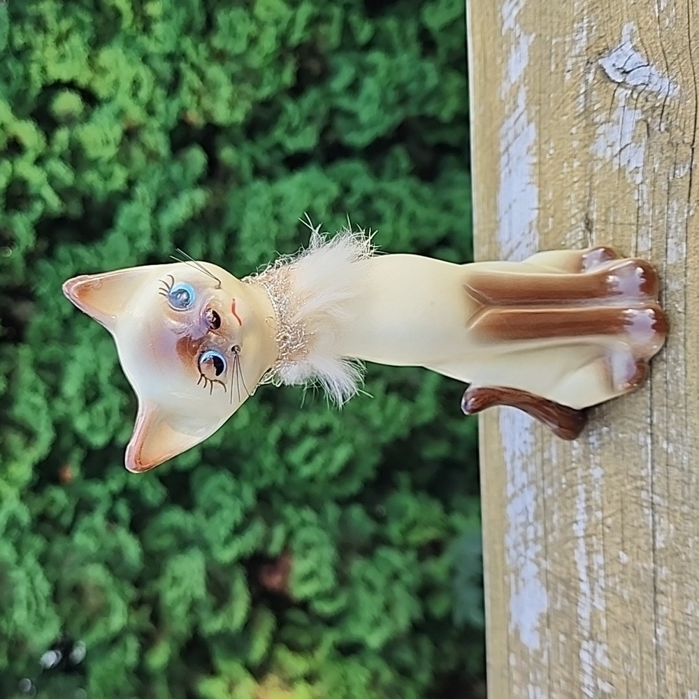 Vintage MCM siamese cat figurine